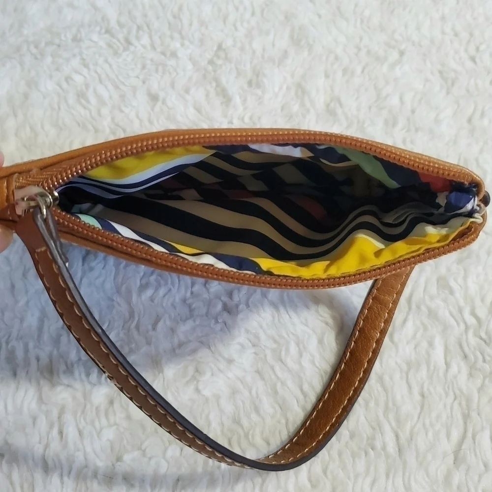 NINE West Blue Patent Leather Wristlet Wallet Purse Bag